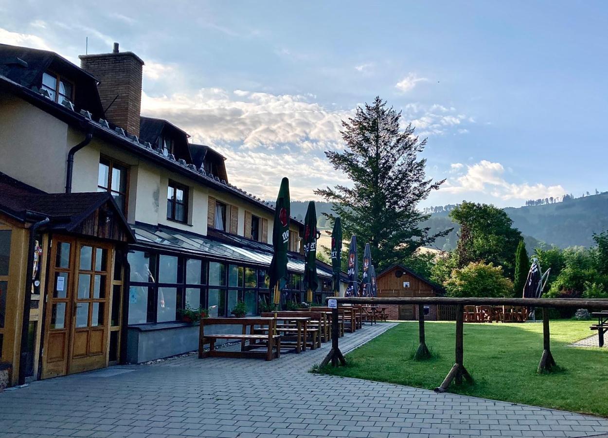 Hotel Stary Mlyn Jeseník Exterior foto